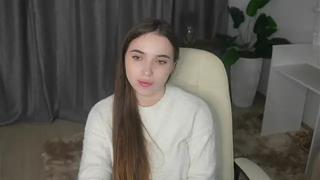 Snapshot of SachikoStratis chatting on 18, 12, 2025 SachikoStratis online show from 18, 12, 2025