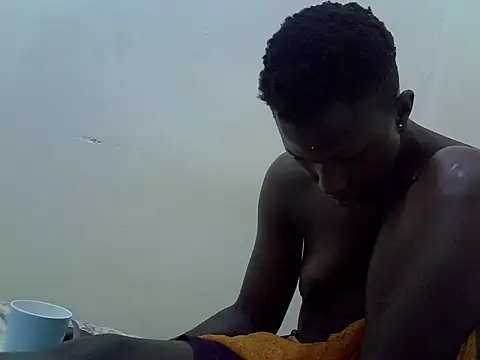 Snapshot of sweetblack_puss chatting on 15, 12, 2025 sweetblack puss online show from 15, 12, 2025