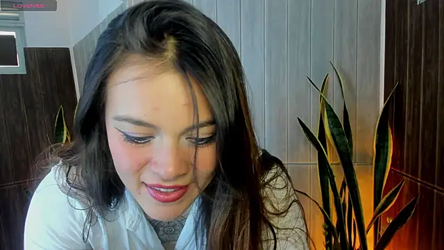 Adelaindiamond  online show from 4, 3, 2026