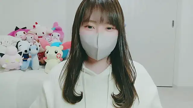 yuyuchan   online show from 14, 4, 2026