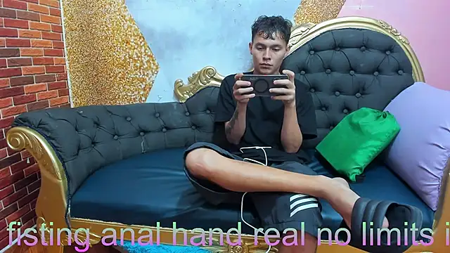 Princeexoticlatin  online show from 12, 1, 2026