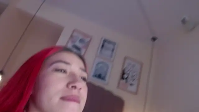 Snapshot of Celestee15_ chatting on 17, 12, 2025 Celestee15 online show from 17, 12, 2025