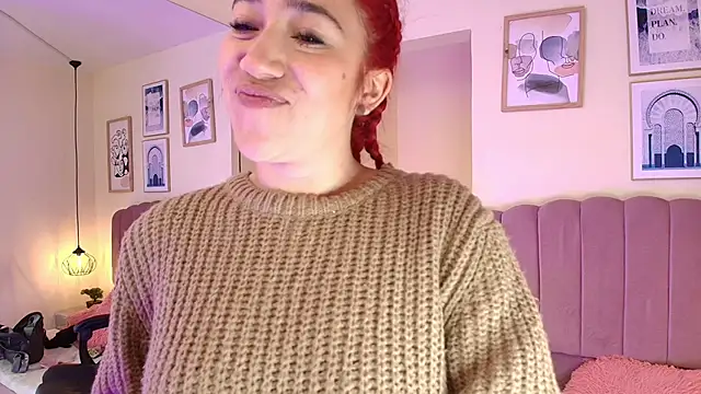 Snapshot of Celestee15_ chatting on 4, 2, 2026 Celestee15 online show from 4, 2, 2026