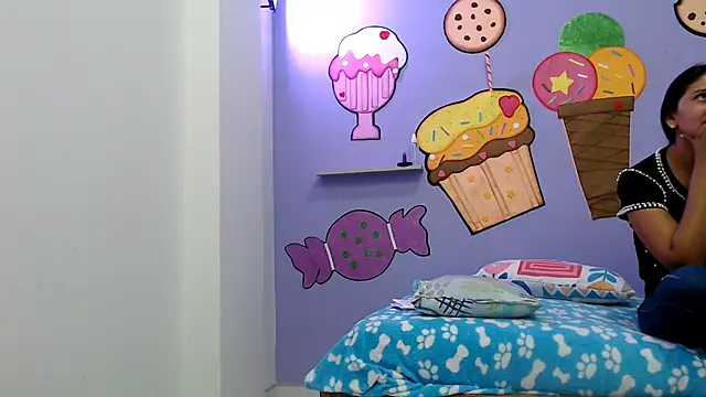 Snapshot of NOVAHOT98 chatting on 14, 12, 2025 NOVAHOT98 online show from 14, 12, 2025