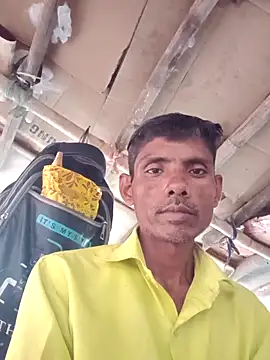 Snapshot of Akash32y chatting on 17, 12, 2025 Akash32y online show from 17, 12, 2025