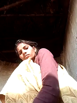 Snapshot of Akanksha_thakur chatting on 15, 12, 2025 Akanksha thakur online show from 15, 12, 2025