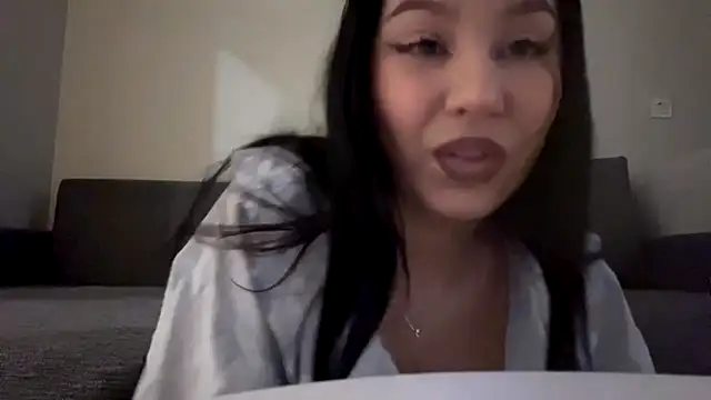 Snapshot of Pleasureforrina chatting on 16, 12, 2025 Pleasureforrina online show from 16, 12, 2025