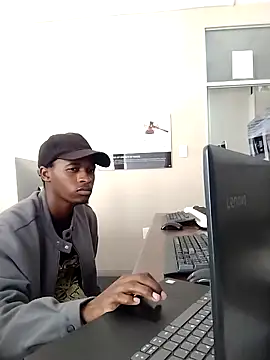 TheeblackDivckgiver online show from 29, 4, 2026