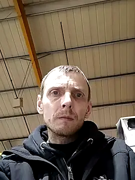 CrookedBunk3527 online show from 7, 1, 2026