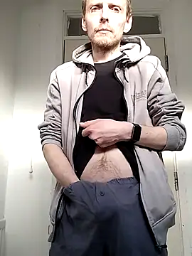 CrookedBunk3527 online show from 5, 4, 2026