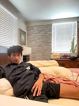 Snapshot of jhaycobXgarcia chatting on 15, 12, 2025 jhaycobXgarcia online show from 15, 12, 2025