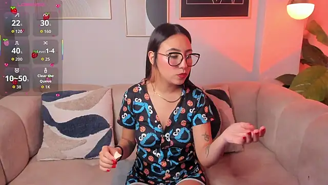 Hiyori Bloom  online show from 6, 3, 2026