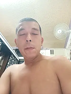 Snapshot of Blackpaullee chatting on 24, 5, 2026 Blackpaullee online show from 24, 5, 2026