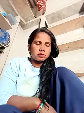 Shreya pandit online show from 9, 4, 2026