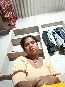 Snapshot of Shreya_pandit chatting on 26, 4, 2026 Shreya pandit online show from 26, 4, 2026