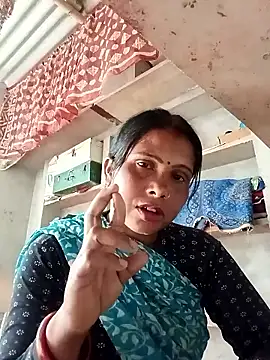 Snapshot of Shreya_pandit chatting on 27, 4, 2026 Shreya pandit online show from 27, 4, 2026