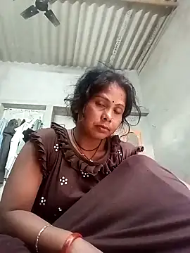 Snapshot of Shreya_pandit chatting on 2, 5, 2026 Shreya pandit online show from 2, 5, 2026