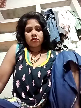 Snapshot of Shreya_pandit chatting on 4, 5, 2026 Shreya pandit online show from 4, 5, 2026