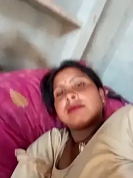 Snapshot of Shreya_pandit chatting on 9, 5, 2026 Shreya pandit online show from 9, 5, 2026