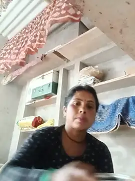 Snapshot of Shreya_pandit chatting on 16, 5, 2026 Shreya pandit online show from 16, 5, 2026