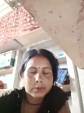 Snapshot of Shreya_pandit chatting on 21, 5, 2026 Shreya pandit online show from 21, 5, 2026