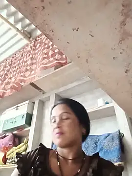 Snapshot of Shreya_pandit chatting on 25, 5, 2026 Shreya pandit online show from 25, 5, 2026