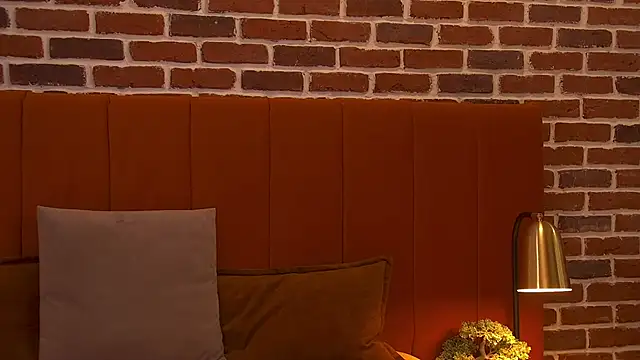 Snapshot of Audrey_Eden chatting on 18, 12, 2025 Audrey Eden online show from 18, 12, 2025