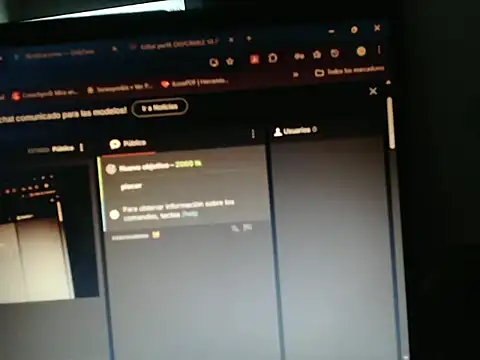 Snapshot of derekcaicedo_ chatting on 16, 12, 2025 derekcaicedo online show from 16, 12, 2025