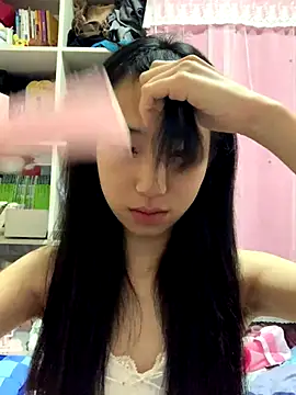 Snapshot of hanhan-oooooo chatting on 16, 12, 2025 hanhan-oooooo online show from 16, 12, 2025