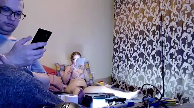 yunis32 online show from 3, 3, 2025