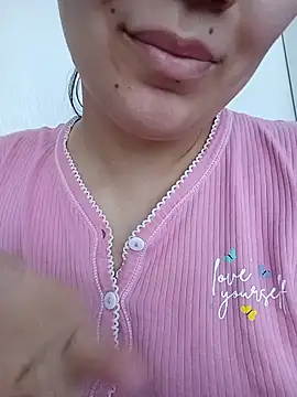 Snapshot of Emilyhomegirl1 chatting on 23, 2, 2026 Emilyhomegirl1 online show from 23, 2, 2026