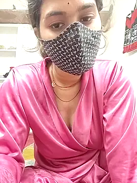 Snapshot of Cut_madhuri chatting on 15, 4, 2026 Cut madhuri online show from 15, 4, 2026