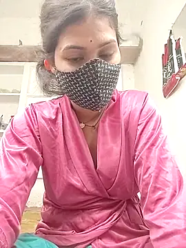 Snapshot of Cut_madhuri chatting on 24, 4, 2026 Cut madhuri online show from 24, 4, 2026