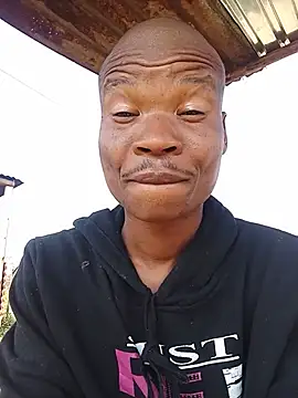 thabisozxz online show from 18, 5, 2026