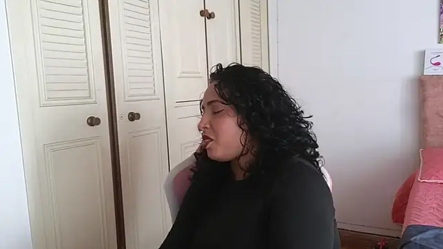 Valery  lovex online show from 2, 4, 2026