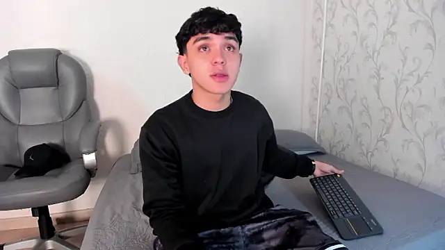  TaylorBlack online show from 18, 3, 2026