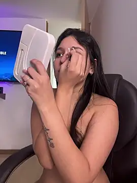Snapshot of Camila_sanchez25 chatting on 13, 5, 2026 Camila sanchez25 online show from 13, 5, 2026