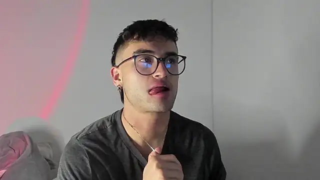 charlie dicker online show from 12, 2, 2026