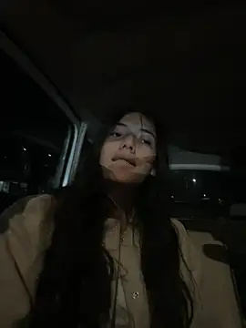 vanesita  online show from 21, 4, 2026