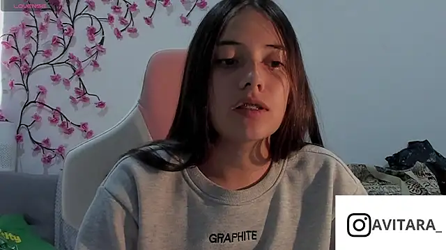 vanesita  online show from 22, 7, 2026