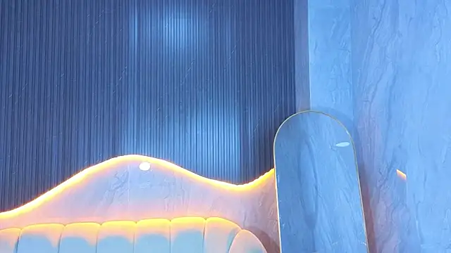 Tifany Tx online show from 18, 2, 2026