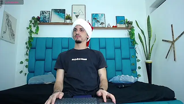 Snapshot of boy_Dirty_X chatting on 19, 12, 2025 boy Dirty X online show from 19, 12, 2025