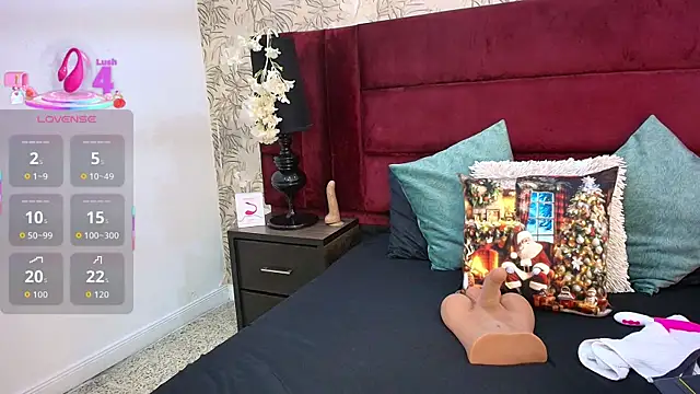 Snapshot of andromada_stone chatting on 17, 12, 2025 andromada stone online show from 17, 12, 2025