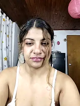 Zarah Moon online show from 16, 12, 2025