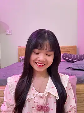    KARA    online show from 10, 4, 2026