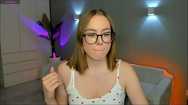 Aurelia Voss online show from 12, 1, 2026