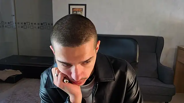 KaydenDrew online show from 18, 4, 2026