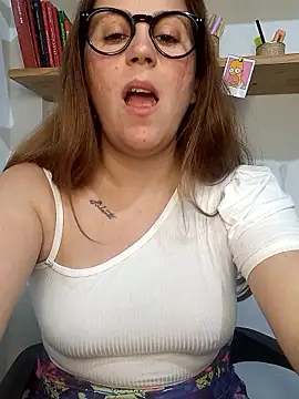 Snapshot of SofiEsteves chatting on 12, 1, 2026 SofiEsteves online show from 12, 1, 2026