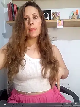 Snapshot of SofiEsteves chatting on 24, 2, 2026 SofiEsteves online show from 24, 2, 2026