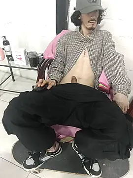 Snapshot of sk8-boy chatting on 18, 4, 2026 sk8-boy online show from 18, 4, 2026